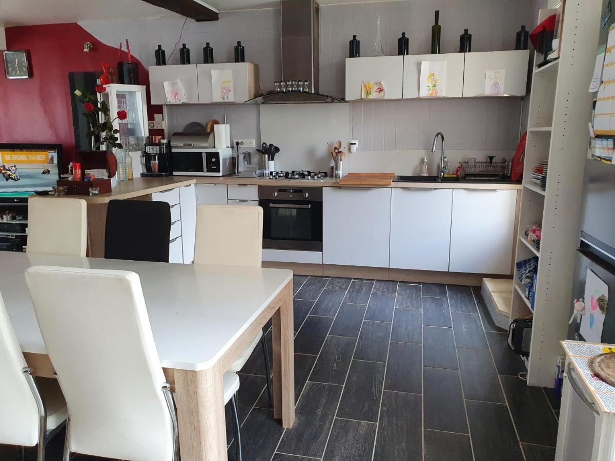 Chez Sabine Apartment Мани-Кур Екстериор снимка